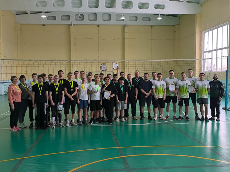 Спартакиада среди ШСК средних школ по волейболу (юноши)..